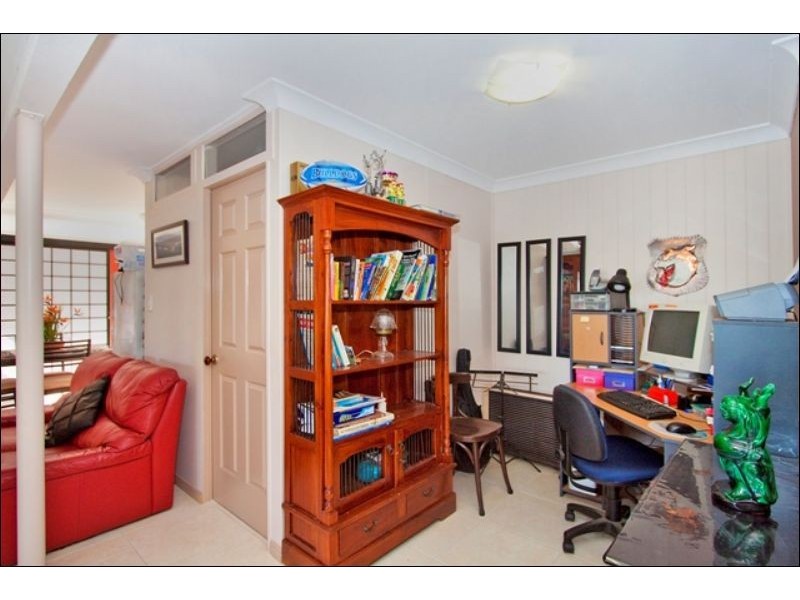 4 Wyuna Rd, Tweed Heads West NSW 2485