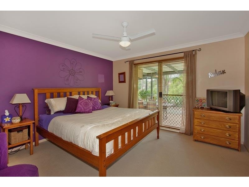 36 Kildare Dr, Banora Point NSW 2486