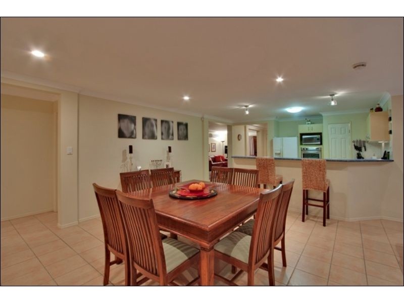 4 Birkdale Court, Banora Point NSW 2486