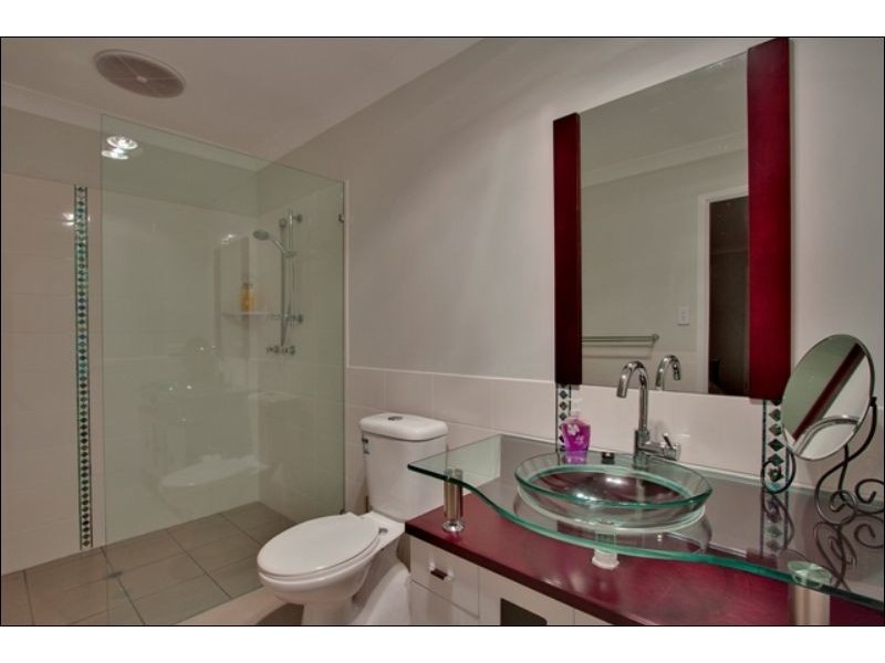 4 Birkdale Court, Banora Point NSW 2486