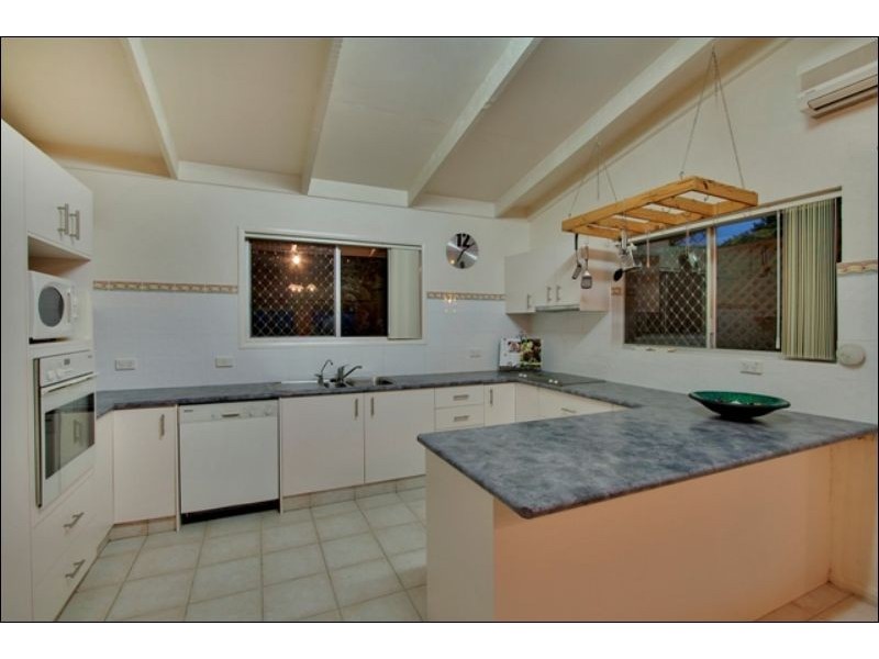 12 Bione Ave, Banora Point NSW 2486