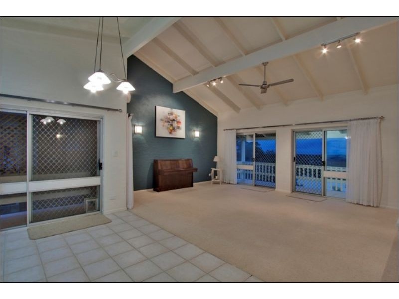 12 Bione Ave, Banora Point NSW 2486