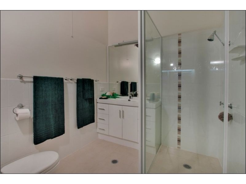 12 Bione Ave, Banora Point NSW 2486