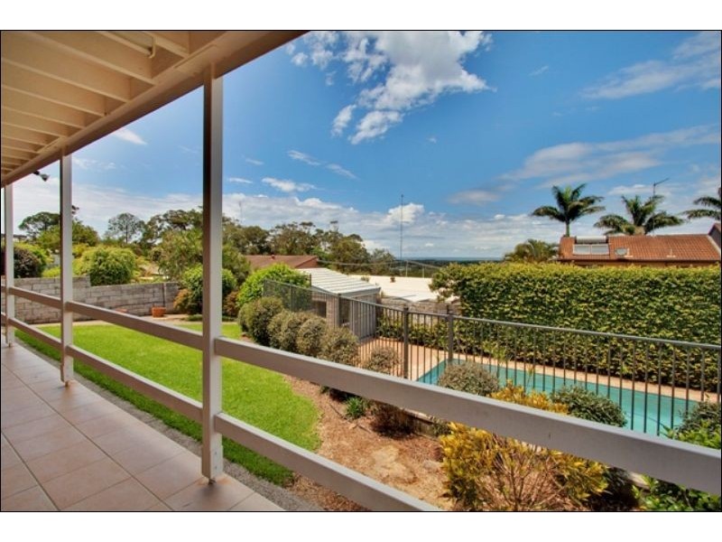 12 Bione Ave, Banora Point NSW 2486