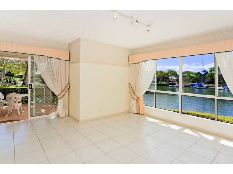 157 Cassia Crt, Mariners Dr East ‘Anchorage’, Tweed Heads NSW 2485