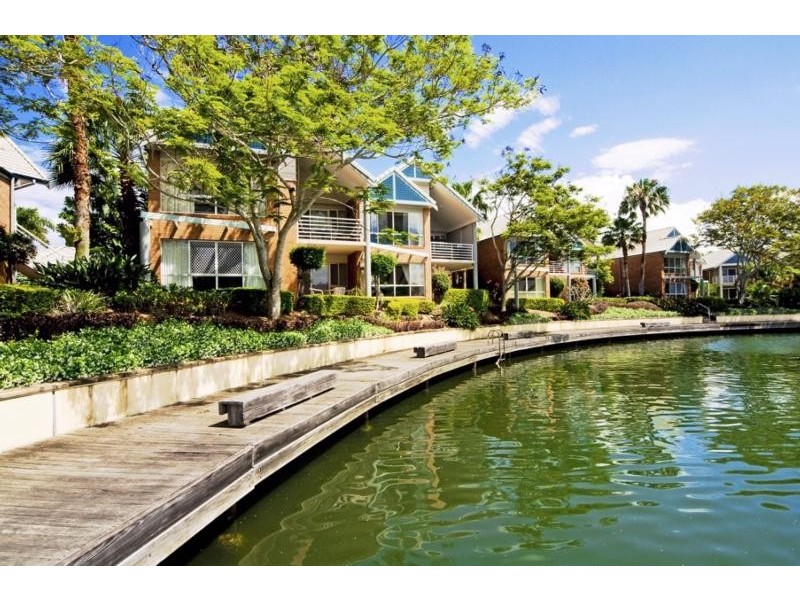 157 Cassia Crt, Mariners Dr East ‘Anchorage’, Tweed Heads NSW 2485