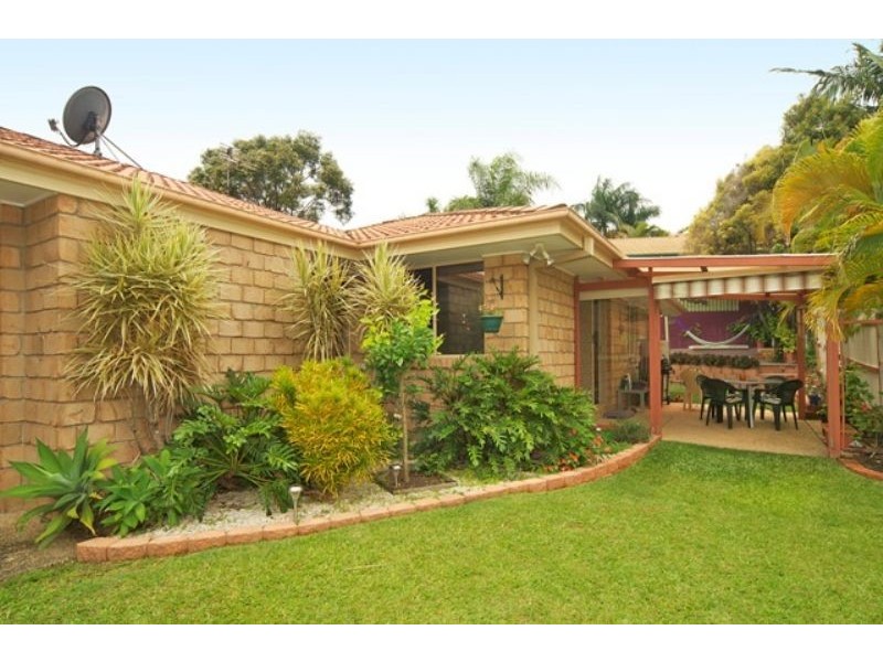 1 / 15 Kildare Dr, Banora Point NSW 2486