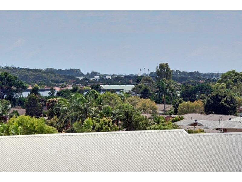 5 Belah Crt, Banora Point NSW 2486