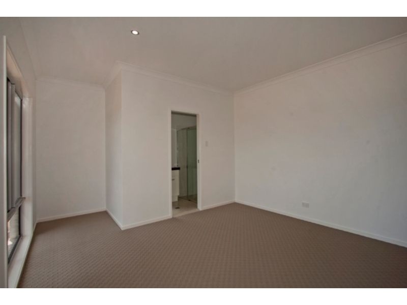 5 Belah Crt, Banora Point NSW 2486