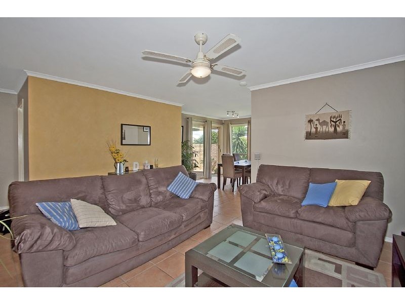 2 / 1 Cromer Circuit, Banora Point NSW 2486