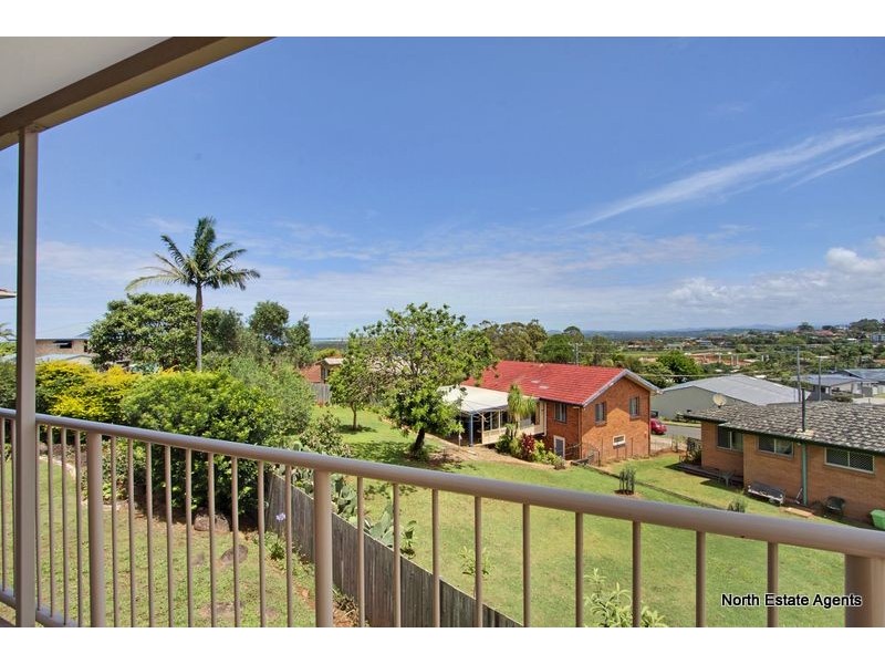 42 Walter Cres, Banora Point NSW 2486