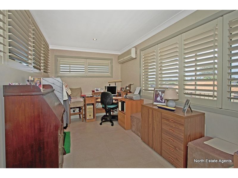 42 Walter Cres, Banora Point NSW 2486