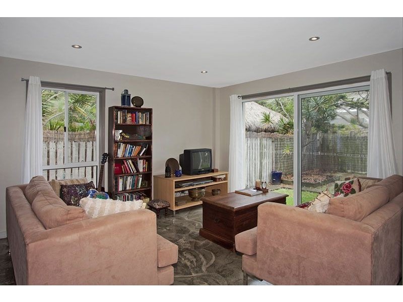 2 / 5 Wagawn St, Tugun QLD 4224