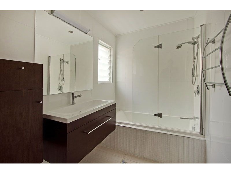 2 / 5 Wagawn St, Tugun QLD 4224