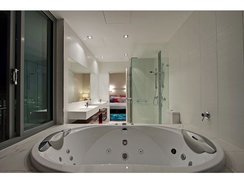 802 / 46 Pacific Pde ‘Kirra Wave’, Kirra QLD 4225