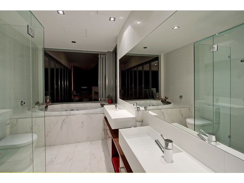 802 / 46 Pacific Pde ‘Kirra Wave’, Kirra QLD 4225