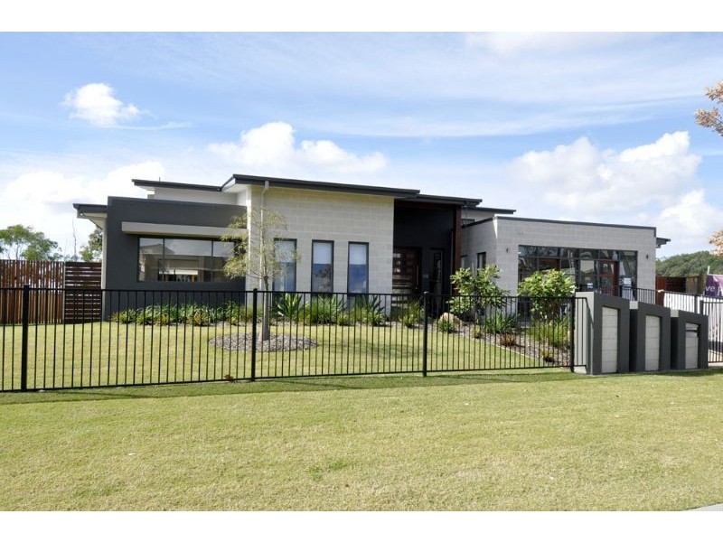 3 Grampian Ct, Reedy Creek QLD 4227