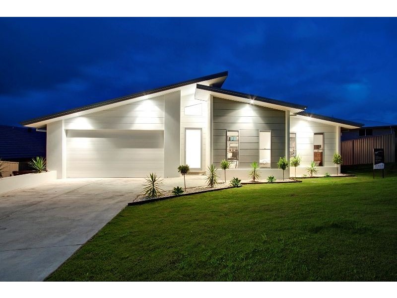 113 Newcastle Drive, Pottsville NSW 2489