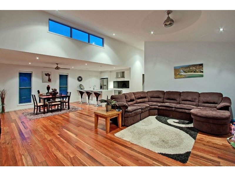 113 Newcastle Drive, Pottsville NSW 2489