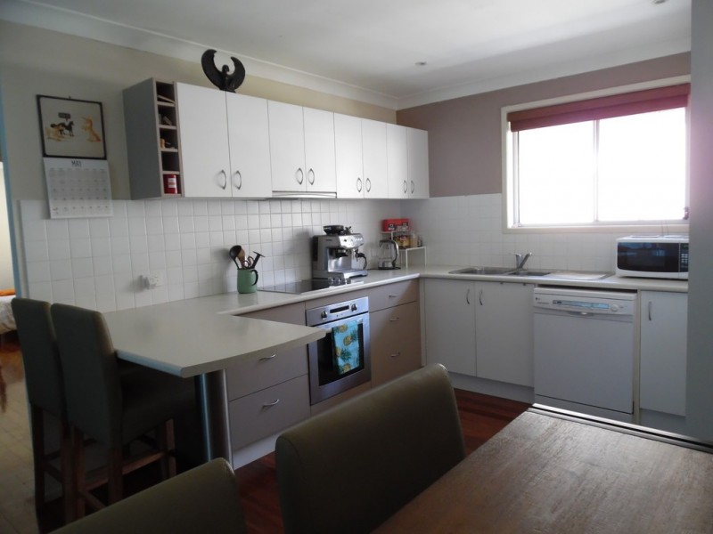 4 / 70 McLean Street, Coolangatta QLD 4225