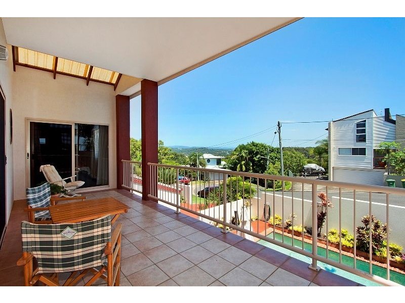 8 Illawarra Crt, Tugun QLD 4224