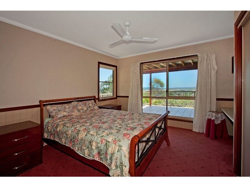 8 Illawarra Crt, Tugun QLD 4224