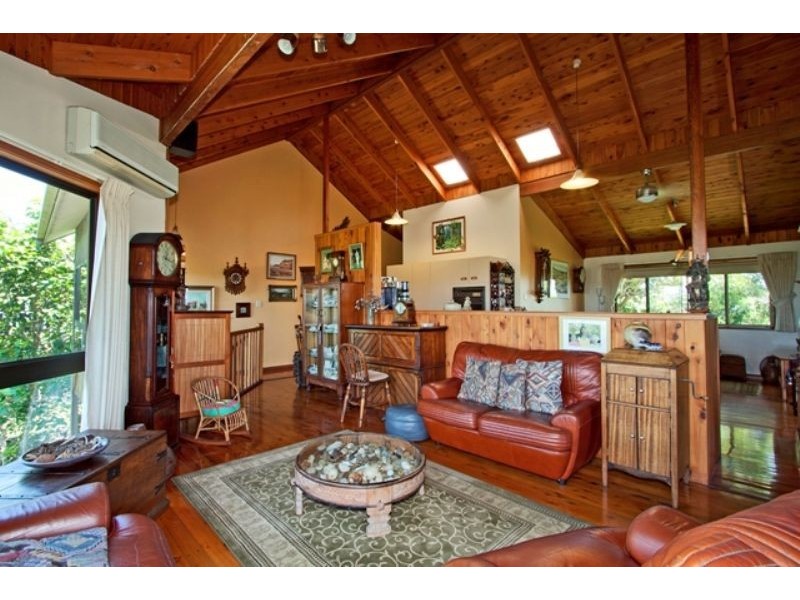 77 Lakeview Tce, Bilambil Heights NSW 2486