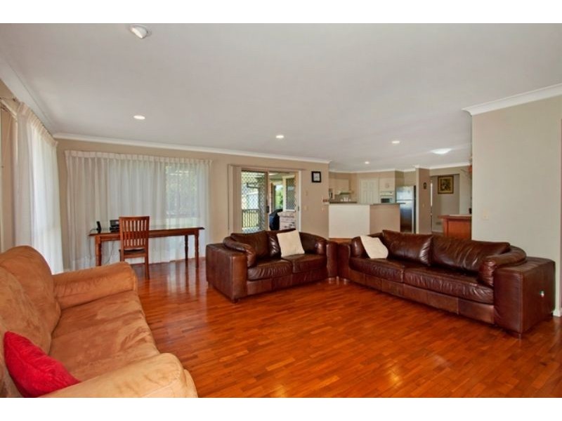 8 Federation Dr, Terranora NSW 2486