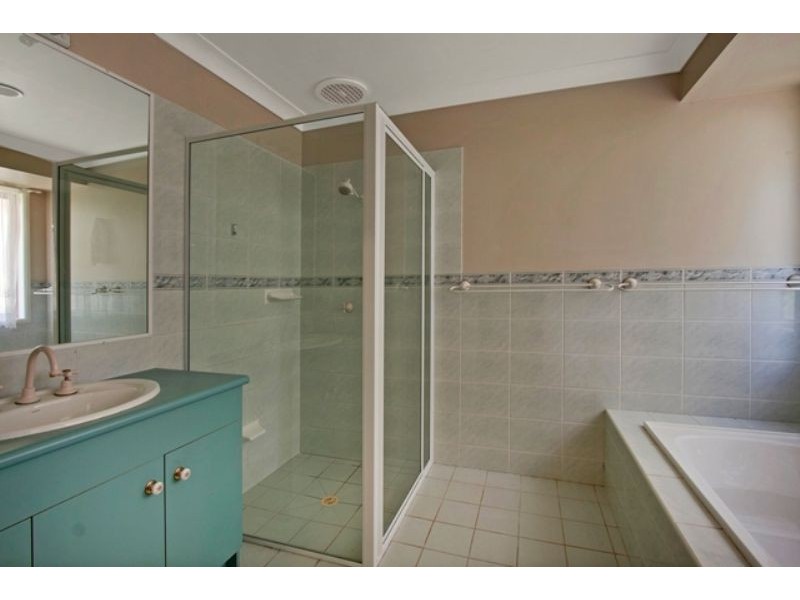 8 Federation Dr, Terranora NSW 2486