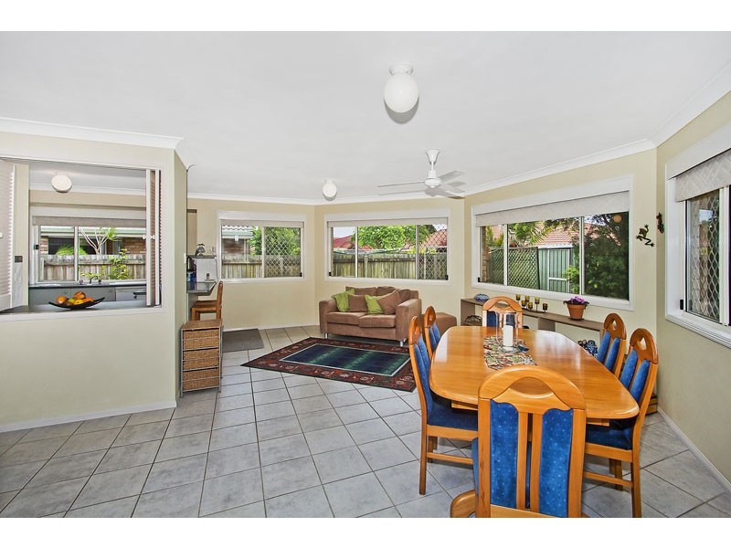 20 Merion Ct, Banora Point NSW 2486