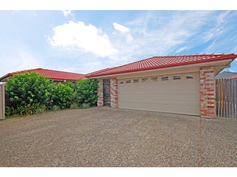 2 / 5 Seabreeze Blvde, Pottsville NSW 2489