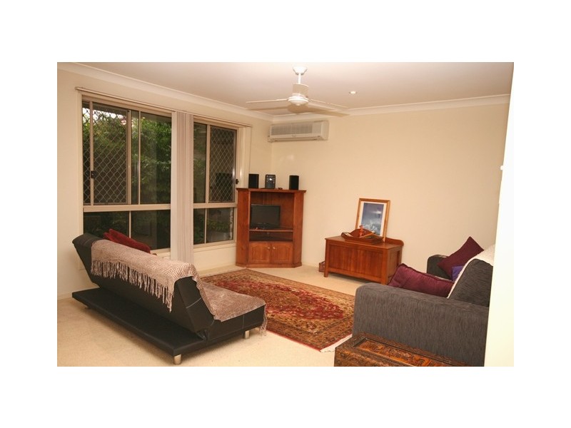 2 / 5 Seabreeze Blvde, Pottsville NSW 2489