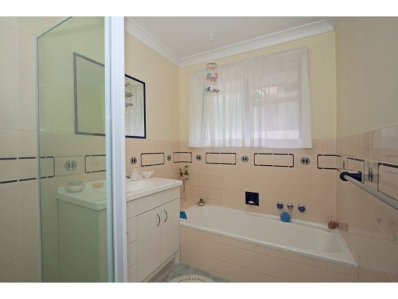 2 / 17 Toolona Ave, Banora Point NSW 2486