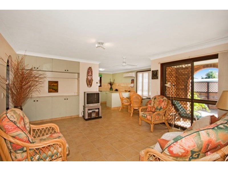 2 / 1 Hicks St, Tweed Heads NSW 2485