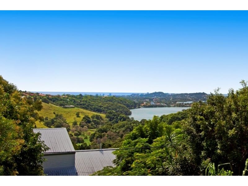 3 Peninsula Dr, Bilambil Heights NSW 2486