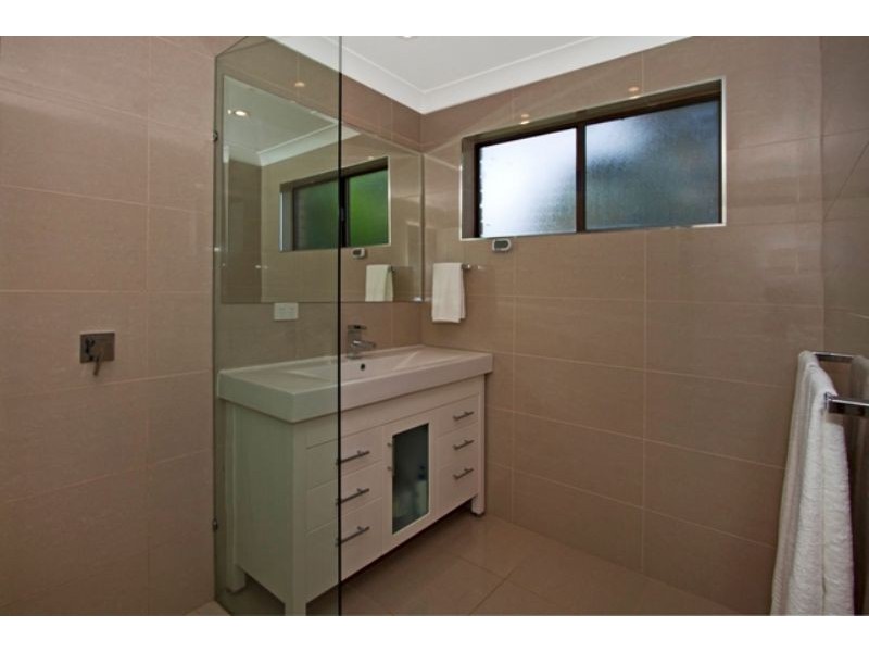 3 Peninsula Dr, Bilambil Heights NSW 2486