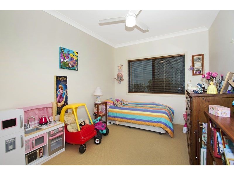 5 Alderney Ct, Varsity Lakes QLD 4227