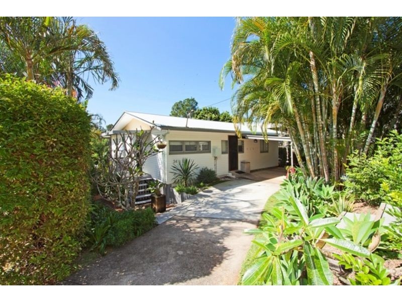 34 Crescent St, Cudgen NSW 2487