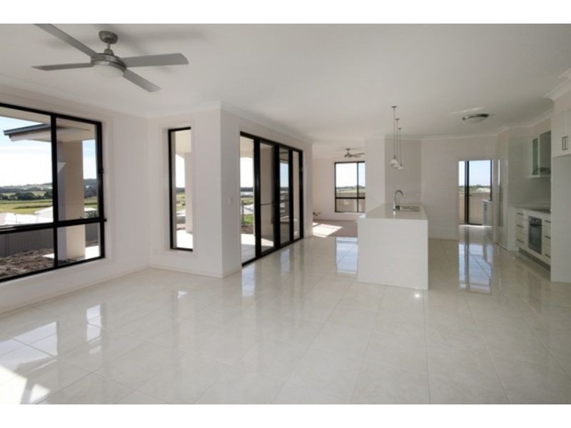 38 Newcastle Drive, Pottsville NSW 2489