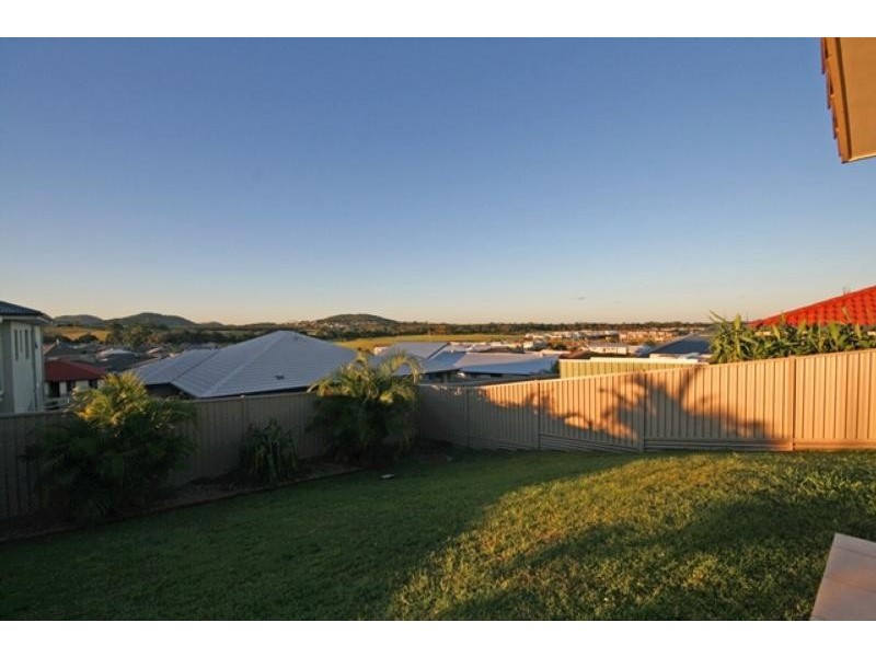 38 Newcastle Drive, Pottsville NSW 2489