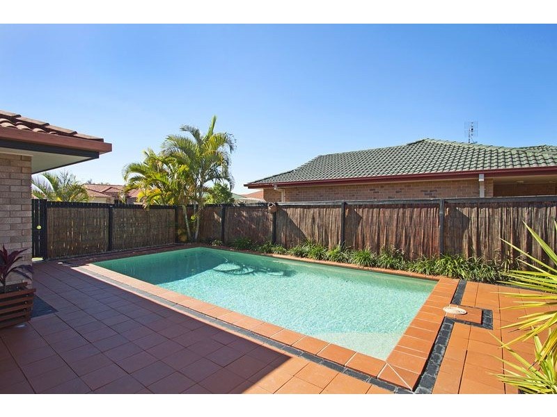 22 Flemington Street, Banora Point NSW 2486
