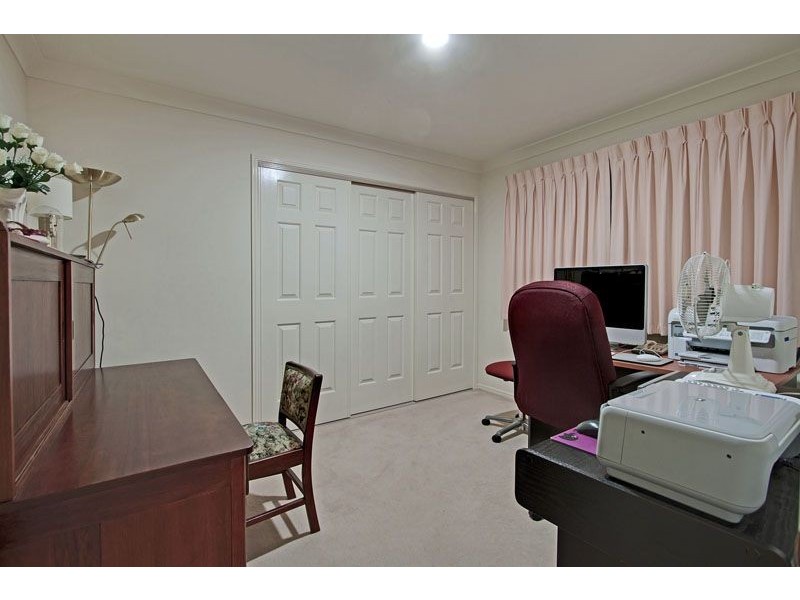 7 Kakadu Court, Banora Point NSW 2486