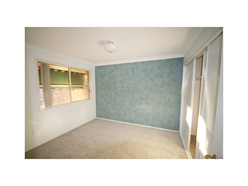 2 / 13 Parklands Place, Banora Point NSW 2486