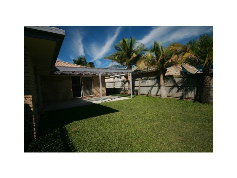 17 Riversdale Drive, Banora Point NSW 2486