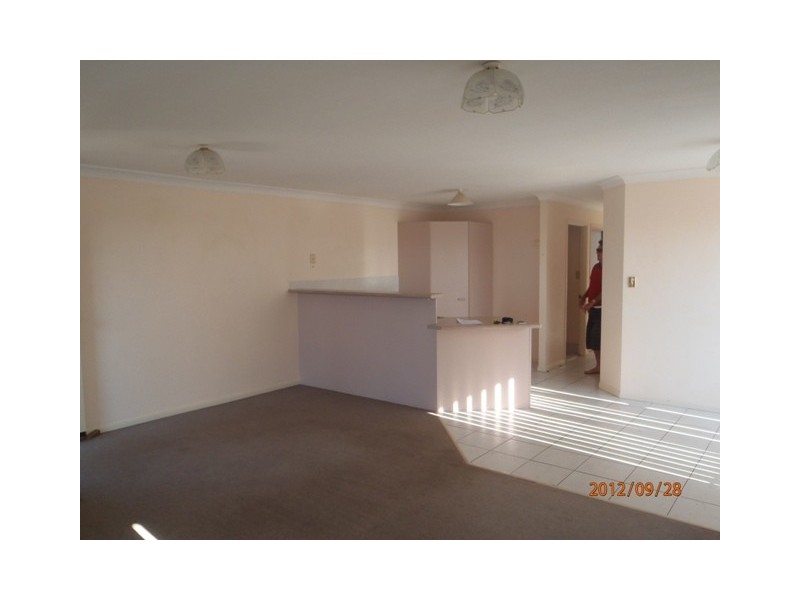 2/6 Lochlomond Dr, Banora Point NSW 2486