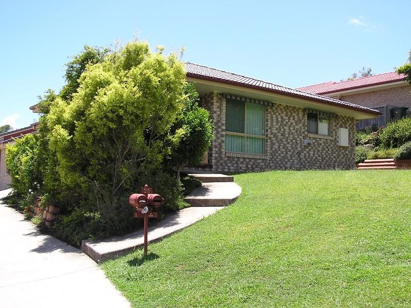 1 / 25 Kildare Drive, Banora Point NSW 2486