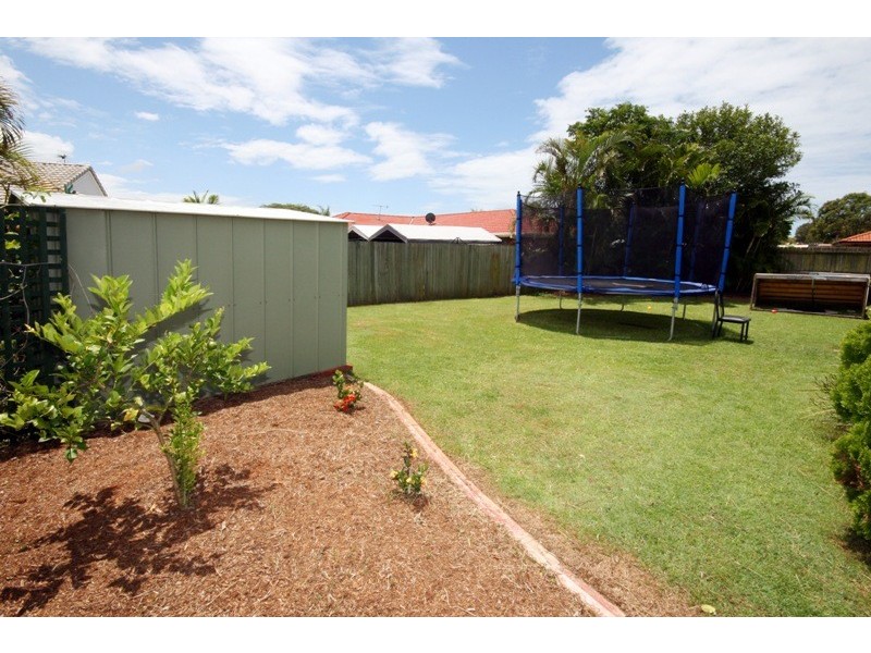 10 Casuarina Dr, Banora Point NSW 2486
