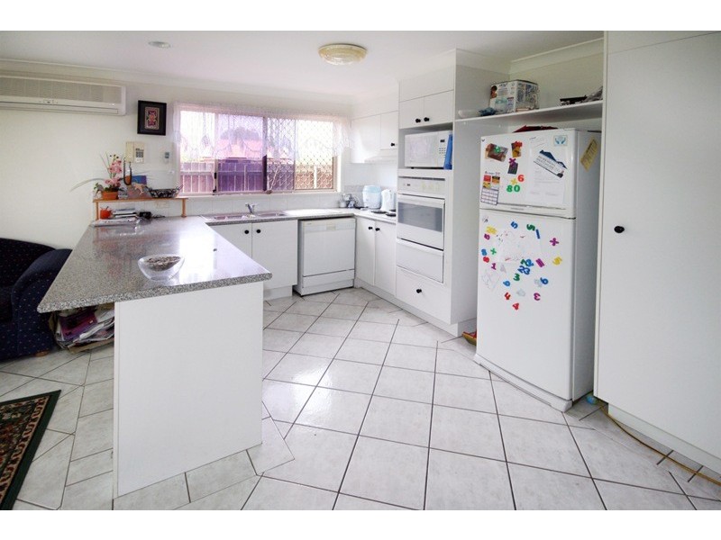 10 Casuarina Dr, Banora Point NSW 2486