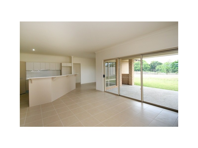 65 Lennox Cct, Pottsville NSW 2489