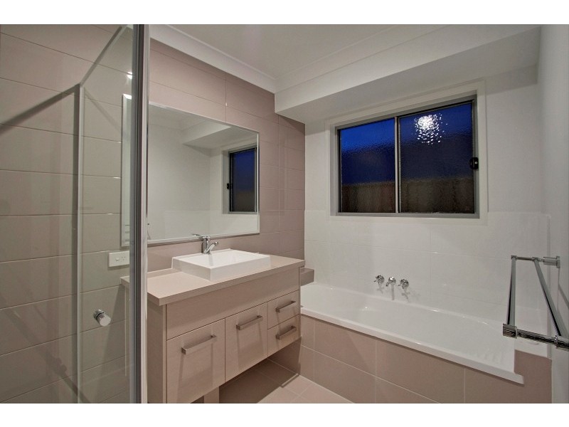 2 / 69 Newcastle Drive, Pottsville NSW 2489